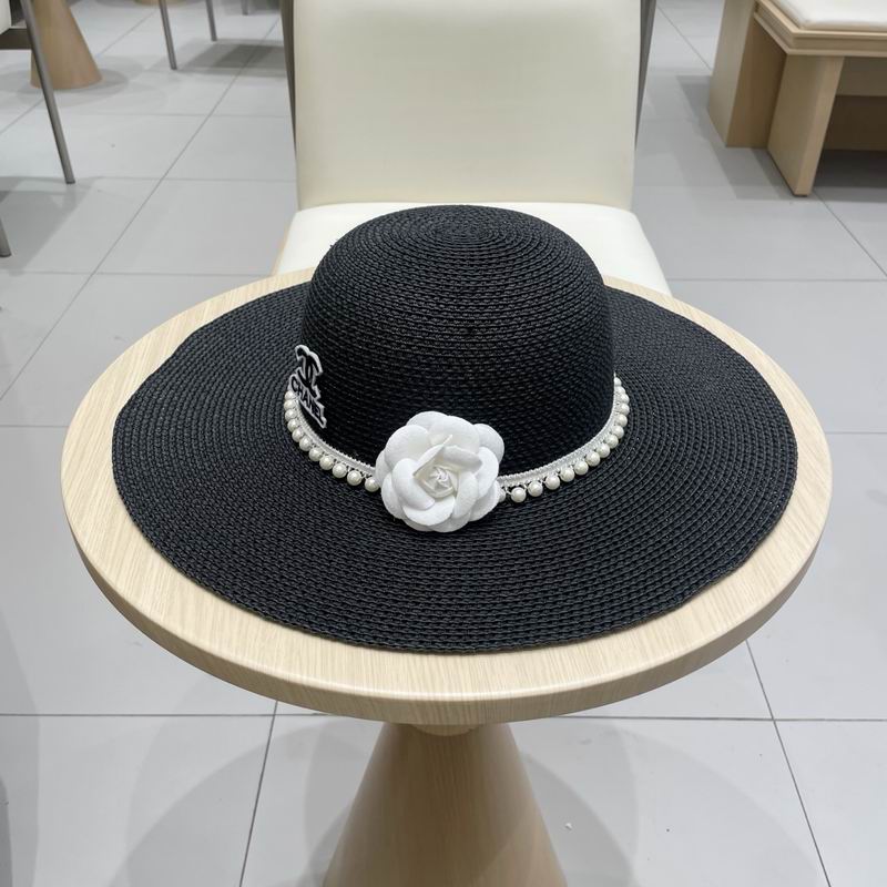 Chanel top hat (970)