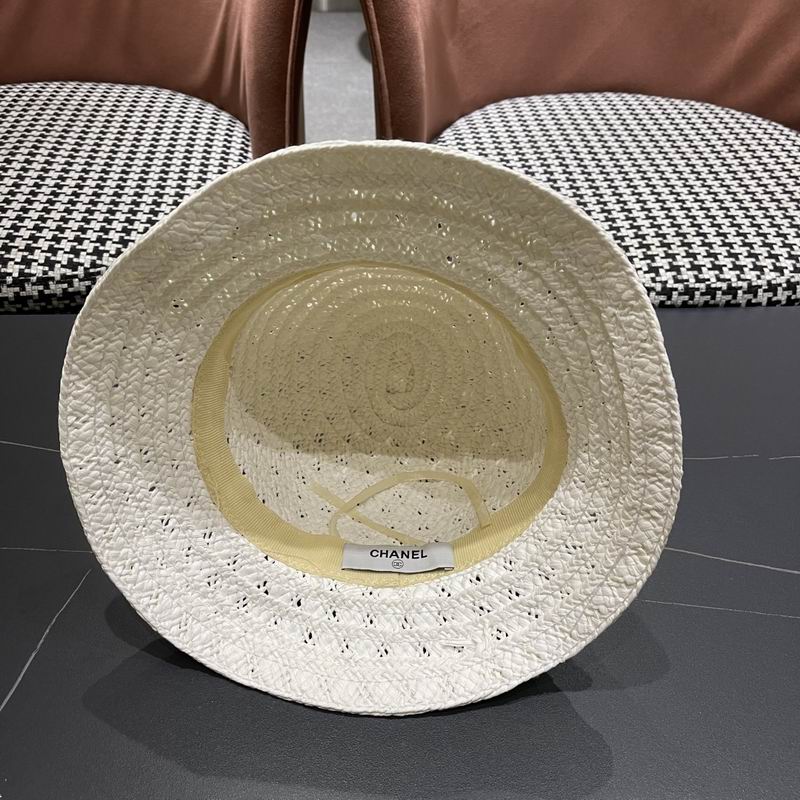 Chanel top hat (994)