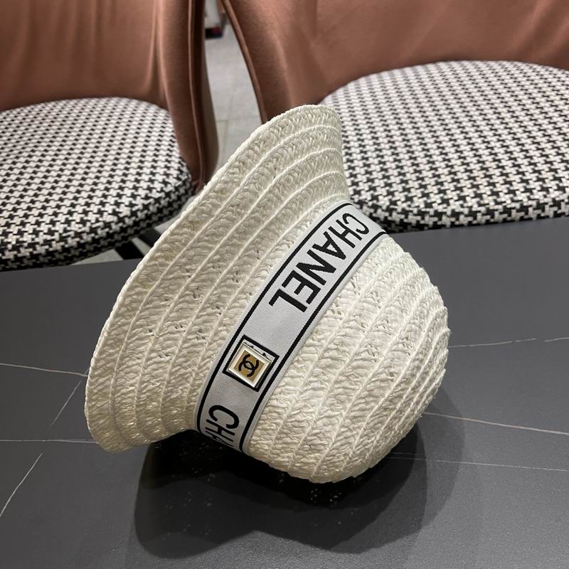 Chanel top hat (995)