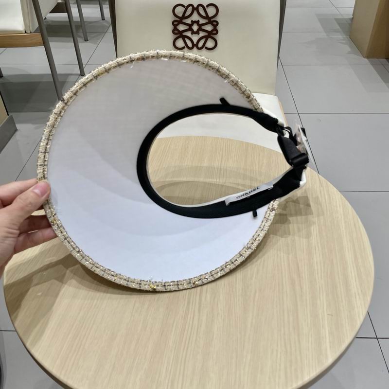 Chanel visor (160)
