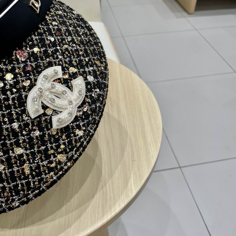 Chanel visor (172)