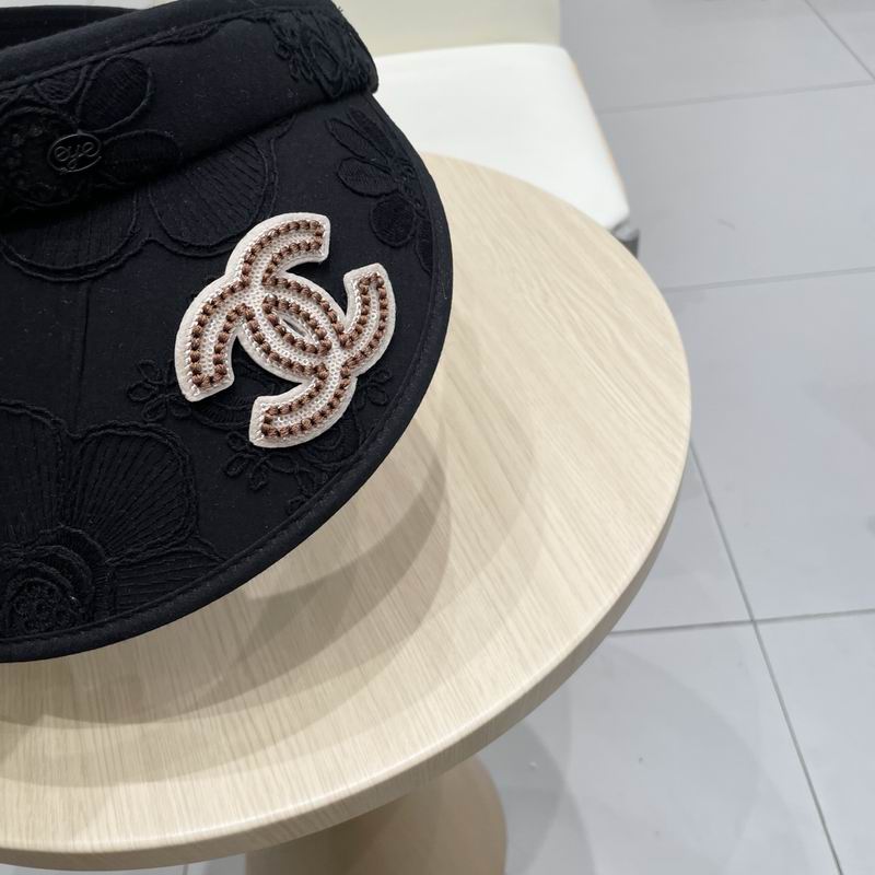 Chanel visor (235)