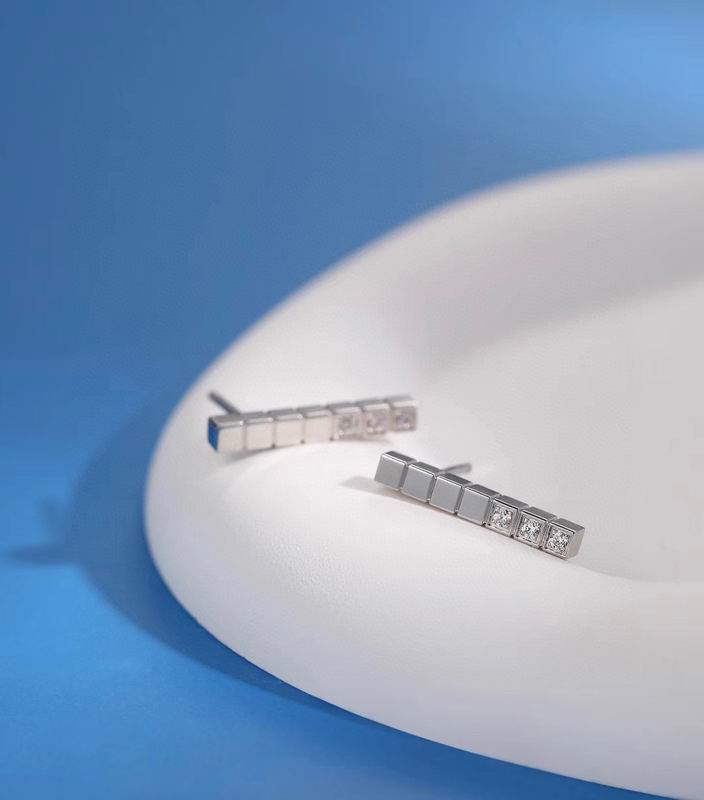 Chopard Earring 03yxh04 (4)