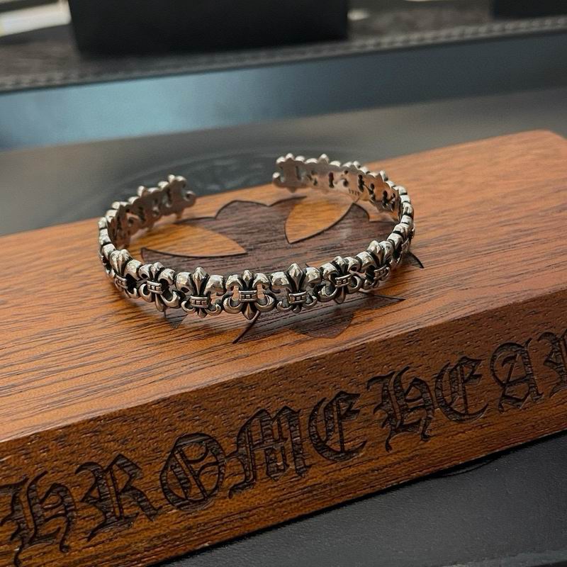 Chrome Hearts bracelet 05yxh138 (1)