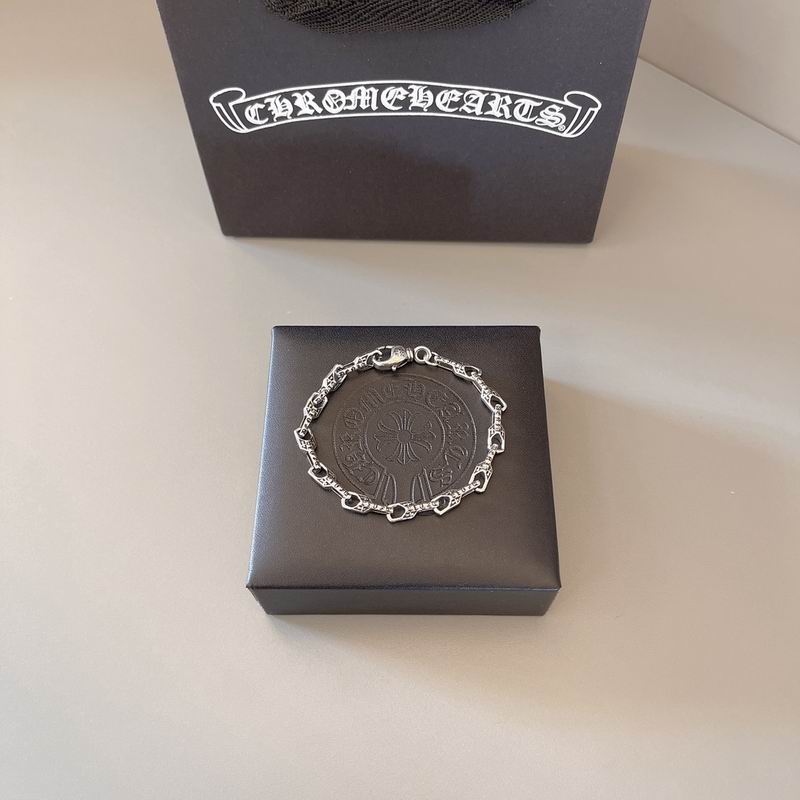 Chrome Hearts bracelet 05yxh28 (1)
