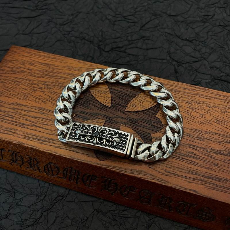 Chrome Hearts bracelet 05yxh57 (2)