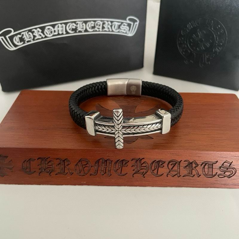 Chrome Hearts bracelet 05yxh72 (1)