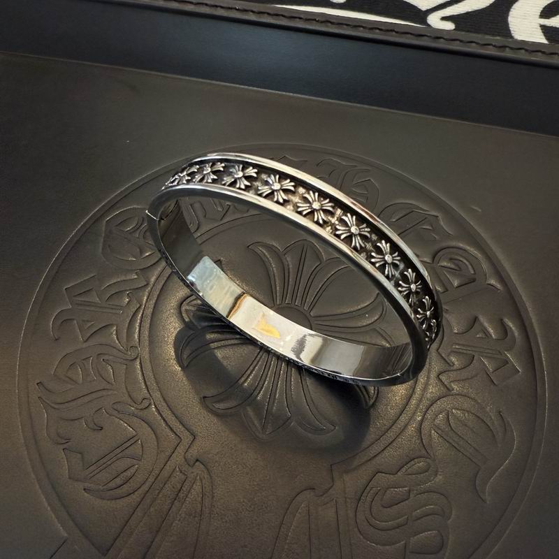 Chrome Hearts bracelet 05yxh97 (1)