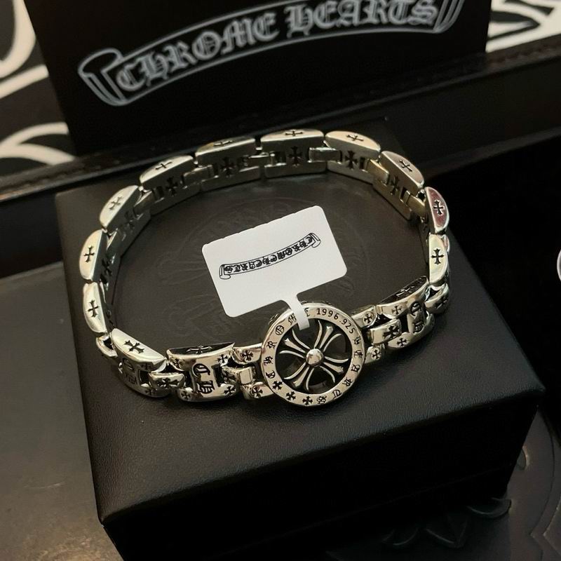 Chrome Hearts bracelet 05yxh99 (1)