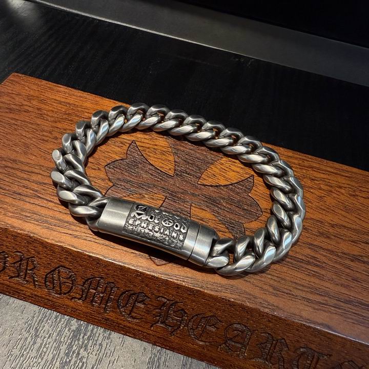 Chrome Hearts bracelet 06yxh11 (1)