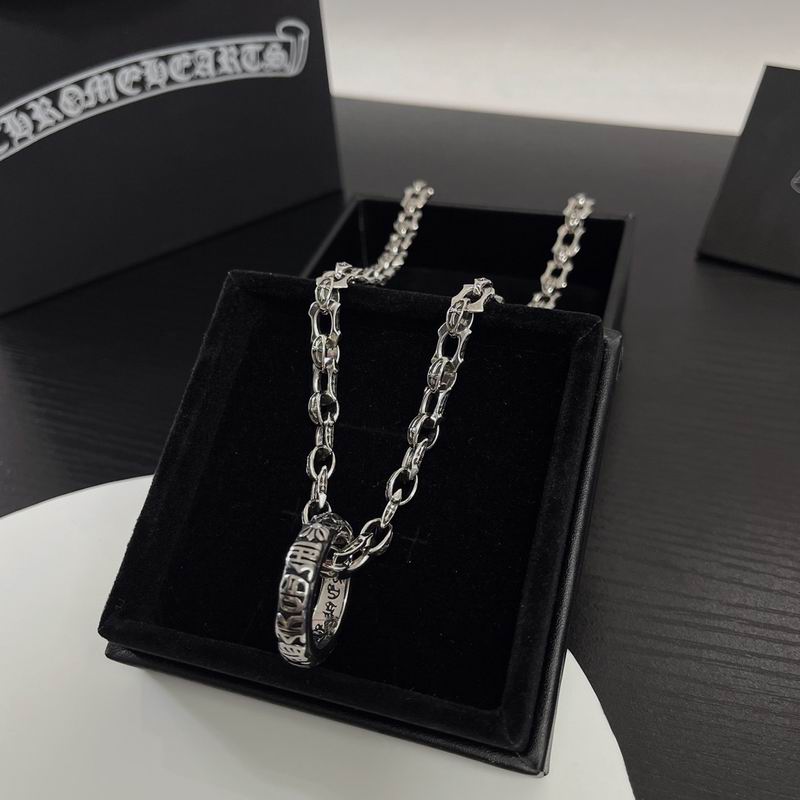 Chrome Hearts necklace 05yxh13 (1)