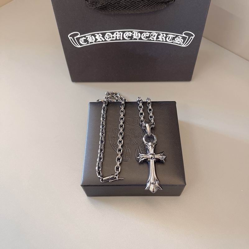 Chrome Hearts necklace 05yxh297 (1)