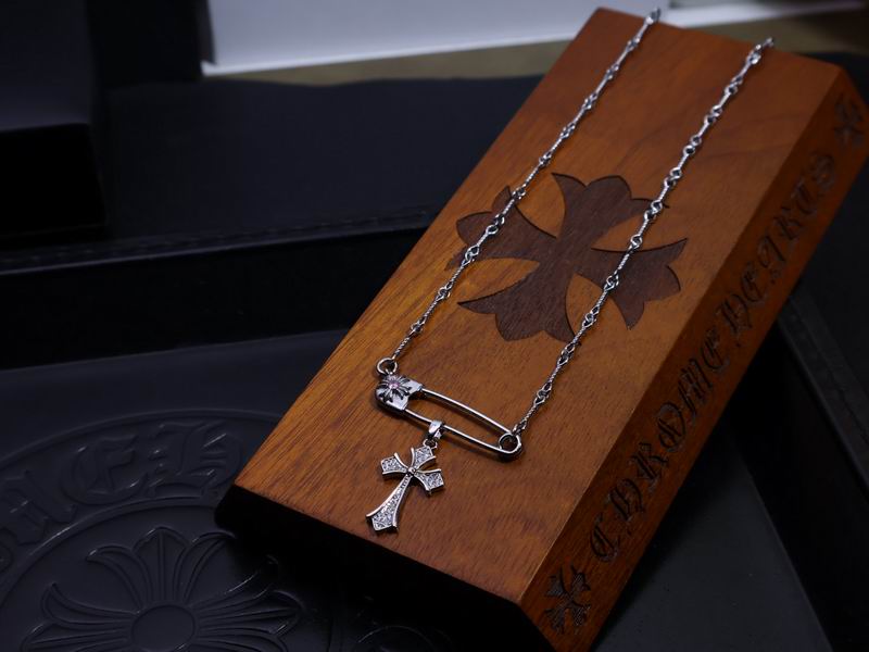 Chrome Hearts necklace 05yxh37 (5)