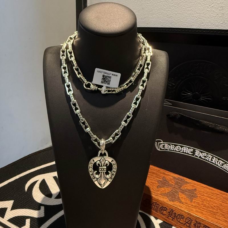 Chrome Hearts necklace 05yxh374 (5)