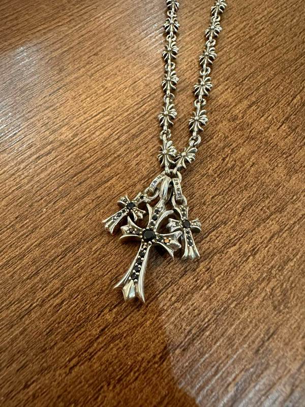Chrome Hearts necklace 05yxh399 (1)