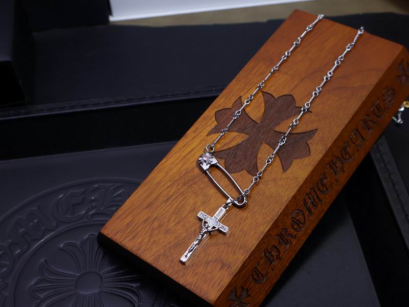 Chrome Hearts necklace 05yxh87 (5)