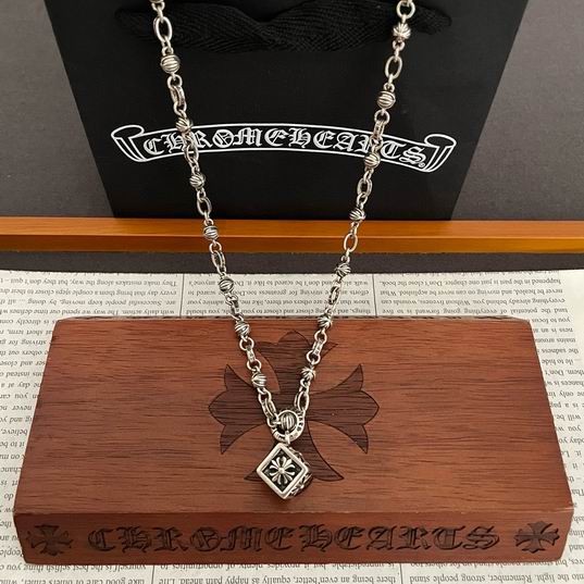 Chrome Hearts necklace 06yxh67 (1)