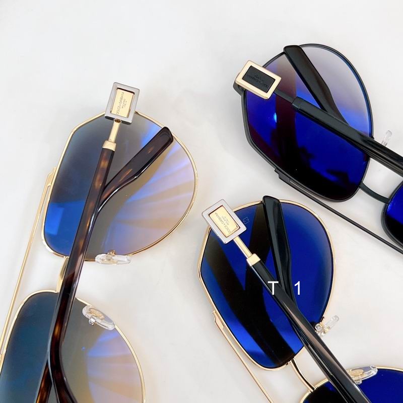 DG DG2315 58 17-143 A08