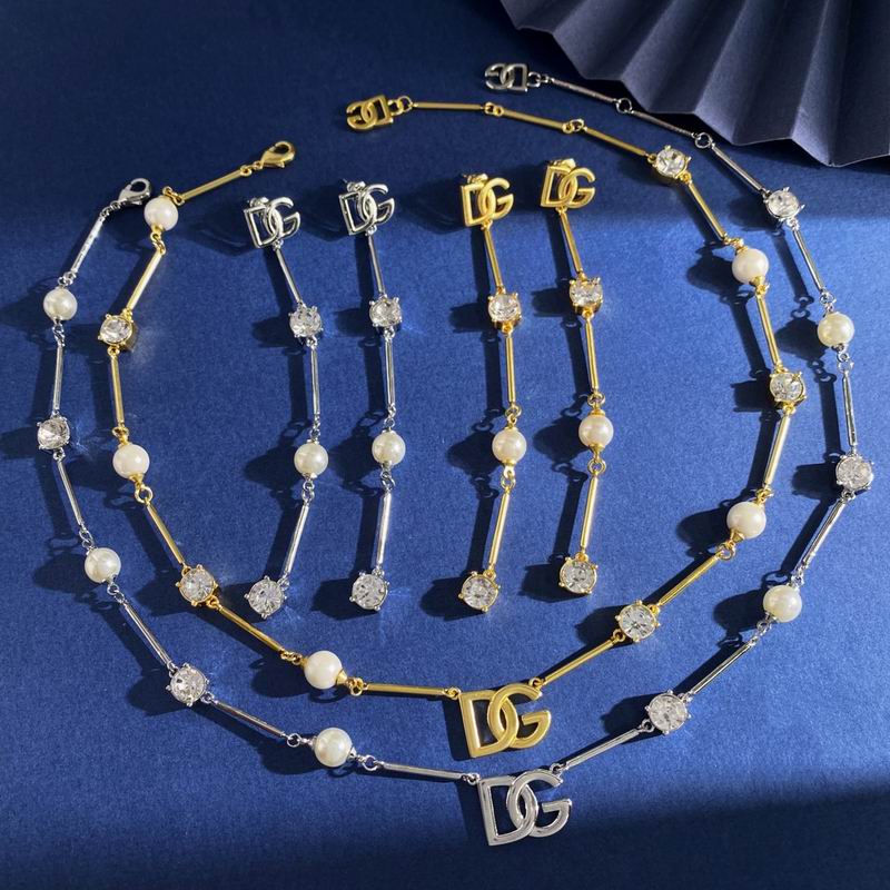 DG suits 07yxh01 (9)