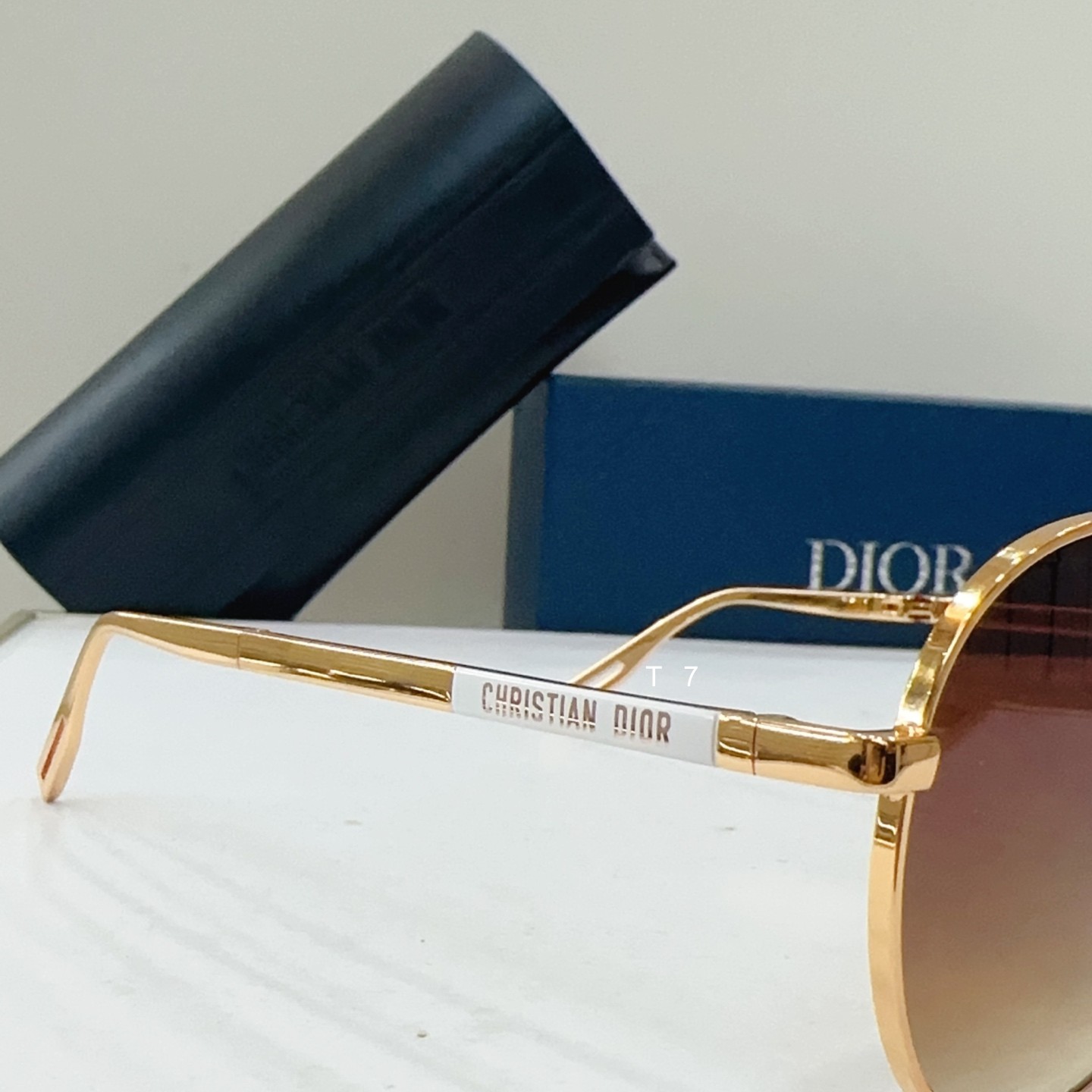 Dior Dior90A1U 58 18-145 G03