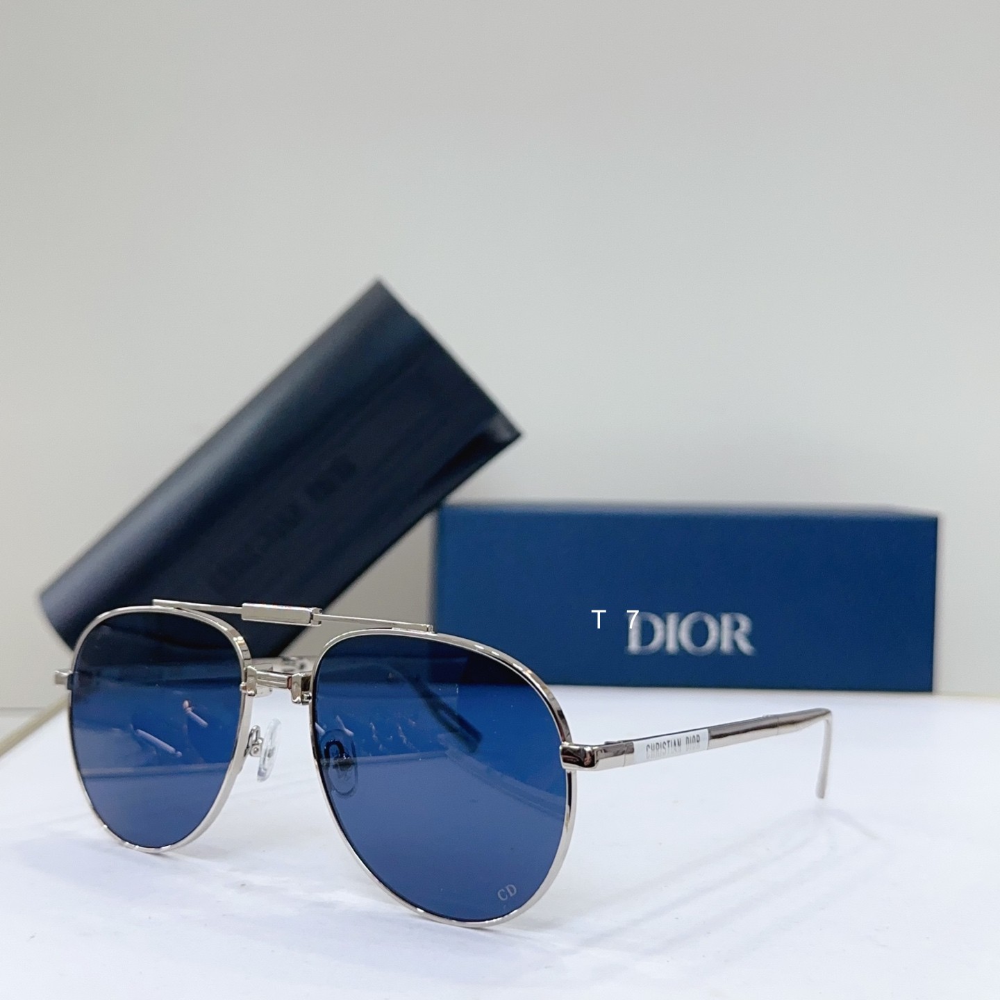 Dior Dior90A1U 58 18-145 G08