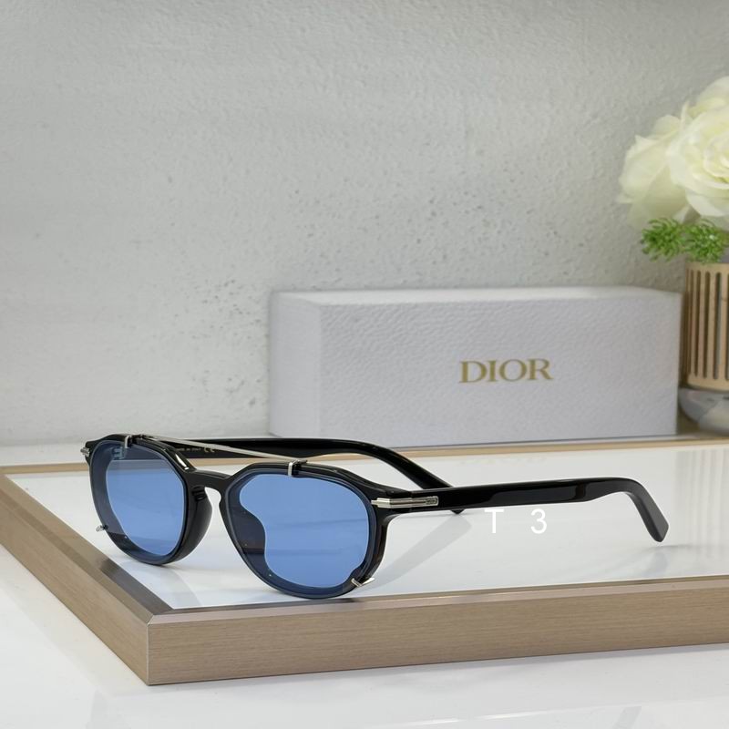 Dior 072301 c08