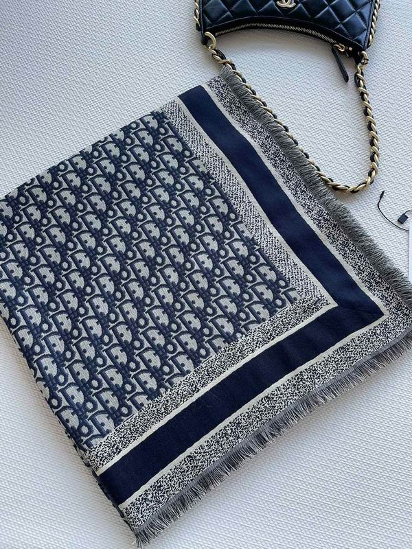 Dior 140X140cm 42%真丝42%羊毛16%棉 E (3)