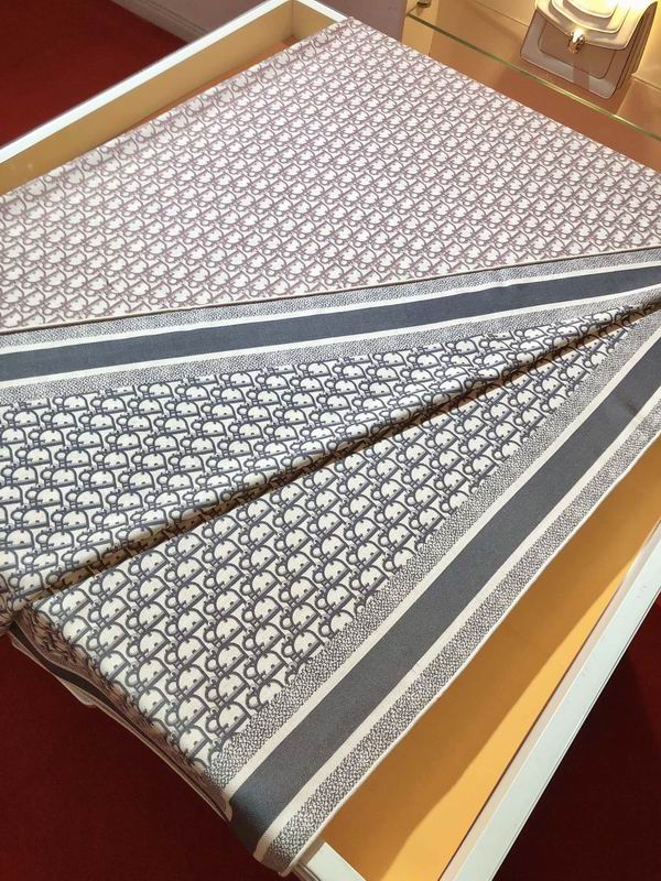 Dior 140X140cm 70%羊绒30%真丝 E (14)