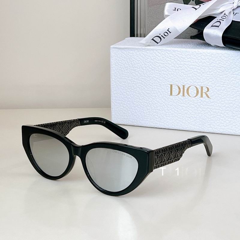 Dior B1F 55 18-145 a05