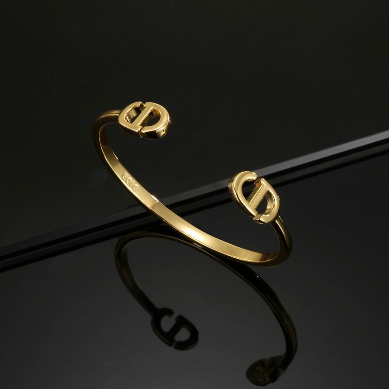 Dior Bracelet 05yxh06 (2)