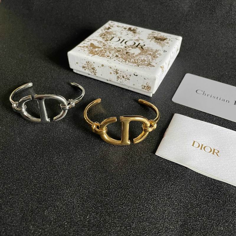 Dior Bracelet 05yxh39 (8)