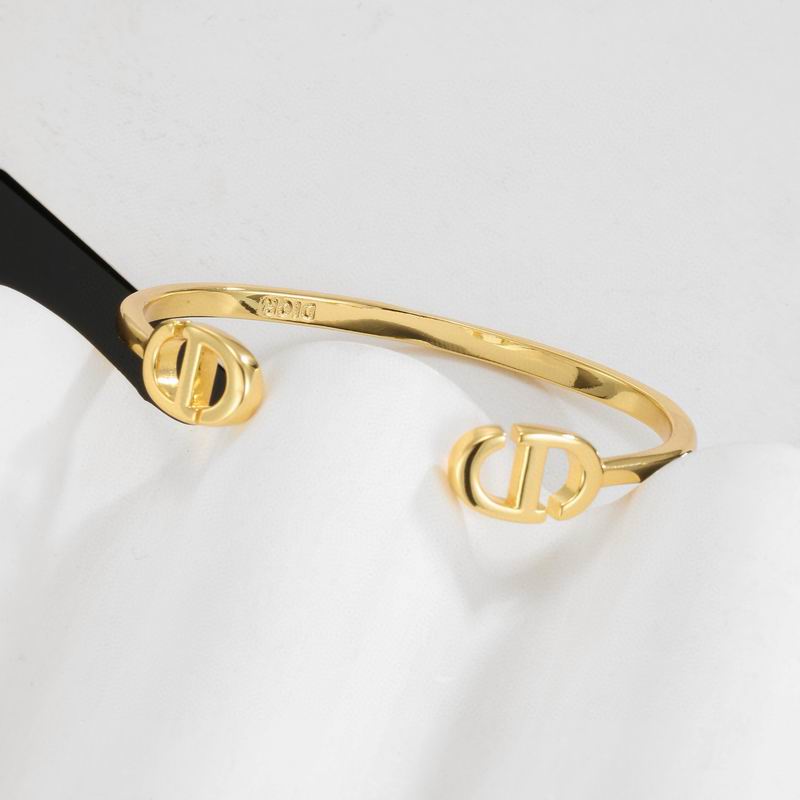 Dior Bracelet 05yxh50 (6)