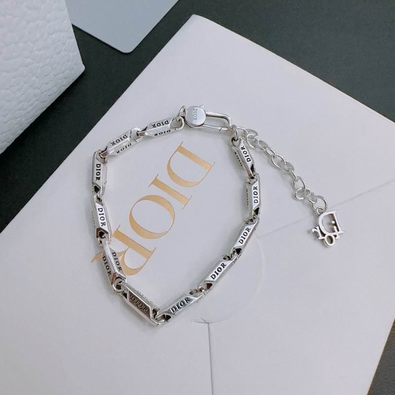 Dior Bracelet 06yxh01 (6)