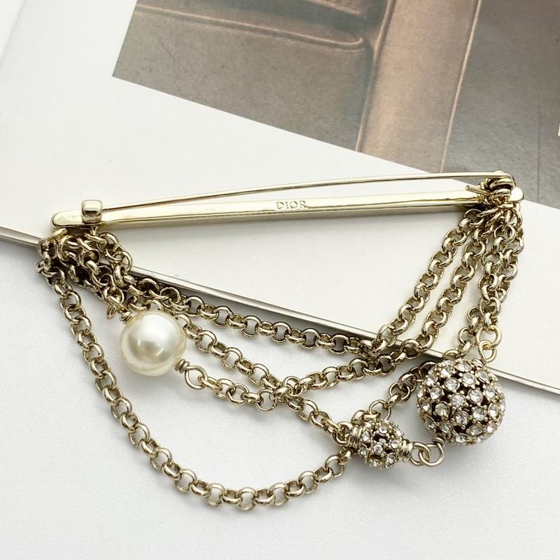 Dior Brooch 06yxh01 (4)