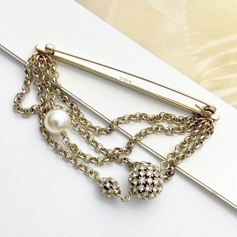 Dior Brooch 06yxh01 (7)