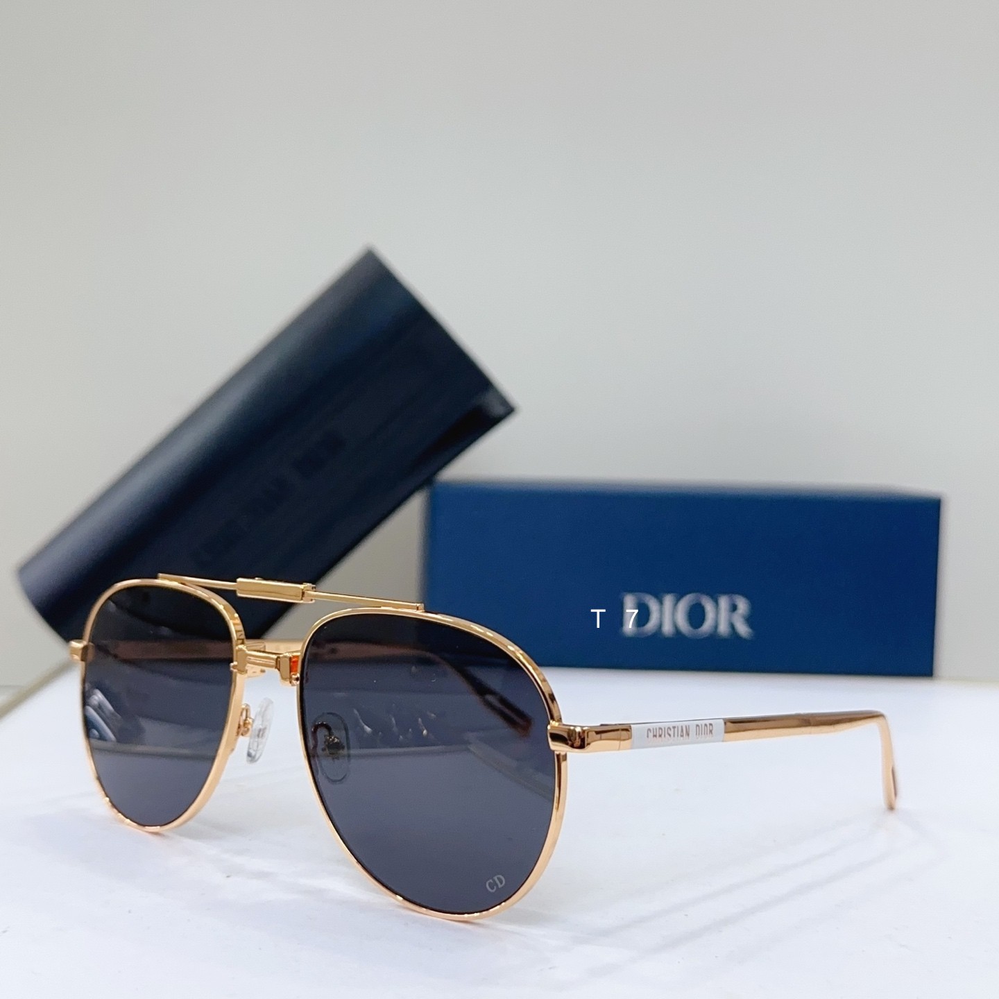 Dior Dior90A1U 58 18-145 G07