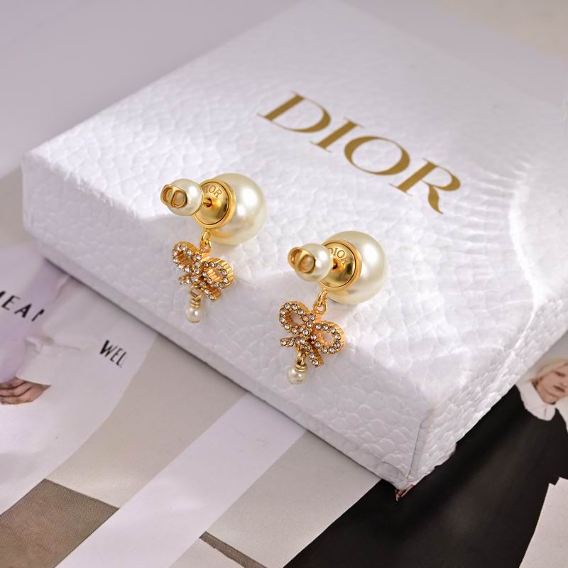 Dior Earring 05yxh82 (5)