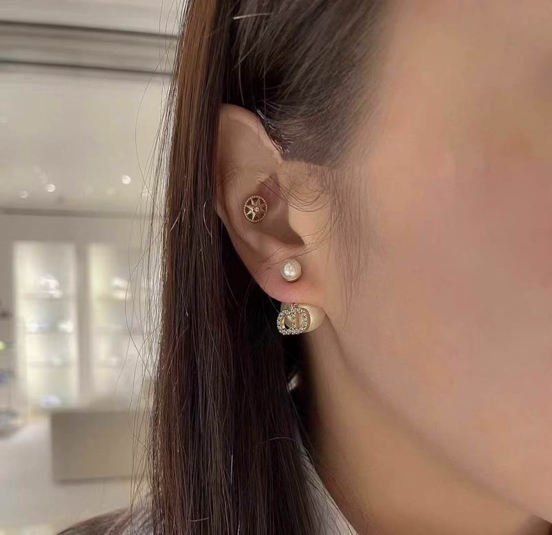Dior Earring 05yxh96 (5)