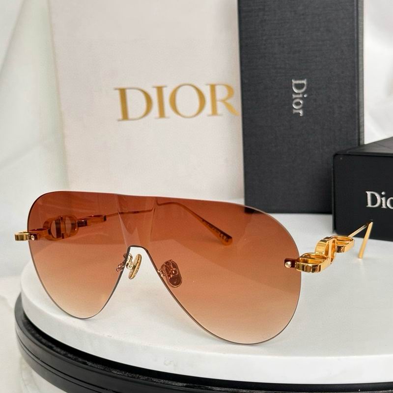 Dior M2U 140 0-120 a06