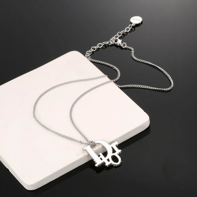 Dior Necklace 05yxh06 (1)
