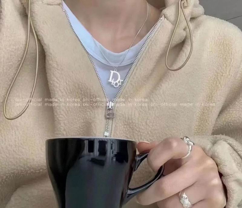 Dior Necklace 05yxh06 (4)