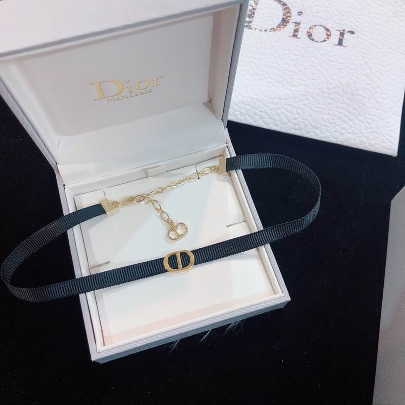 Dior Necklace 05yxh09 (1)