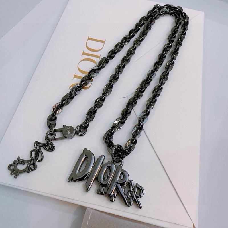 Dior Necklace 05yxh23 (1)