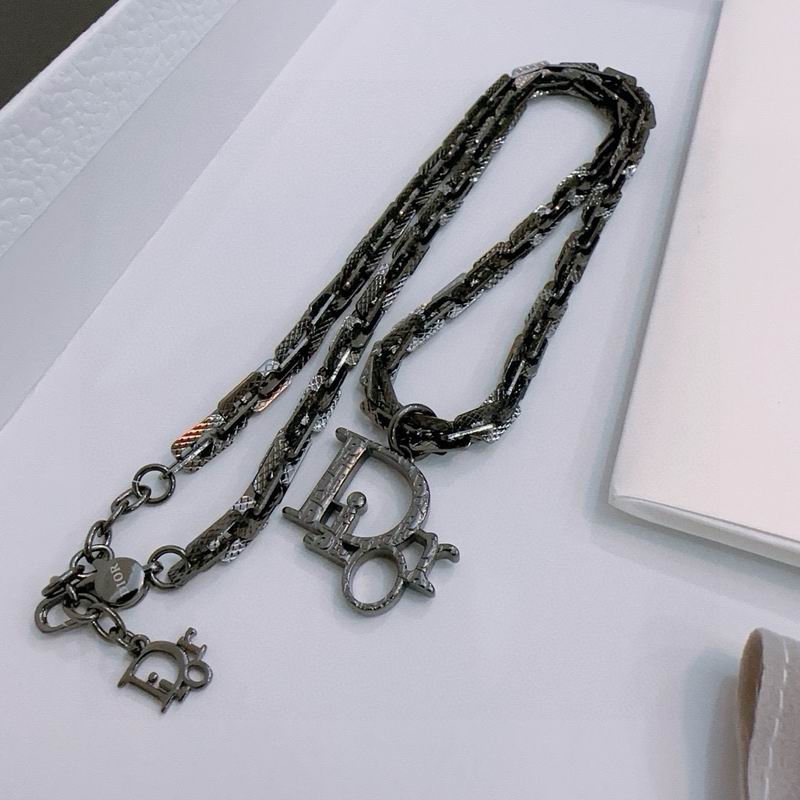 Dior Necklace 05yxh25 (1)