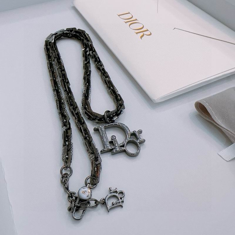 Dior Necklace 05yxh25 (5)