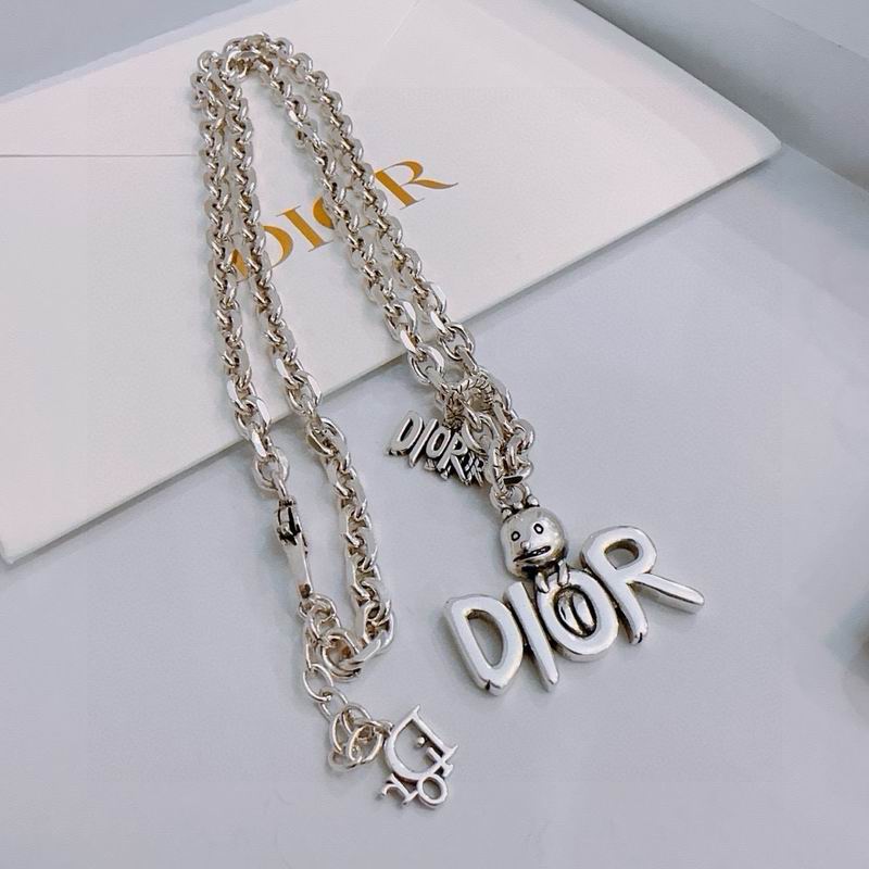 Dior Necklace 05yxh26 (2)