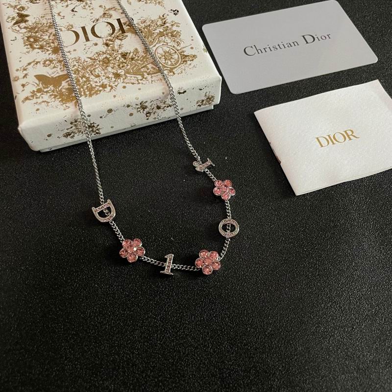 Dior Necklace 05yxh32 (2)