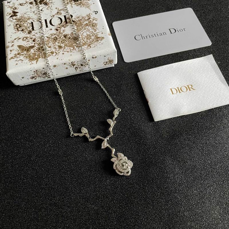 Dior Necklace 05yxh38 (6)