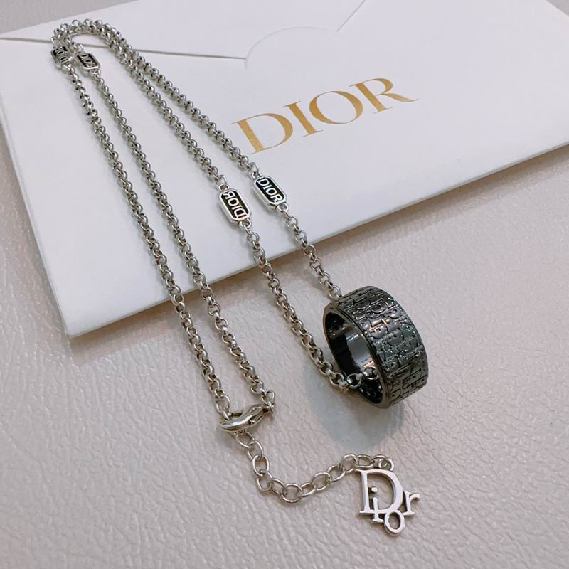Dior Necklace 05yxh56 (1)
