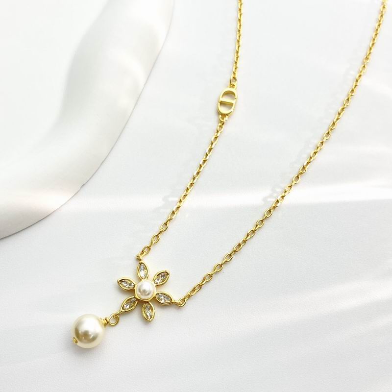 Dior Necklace 05yxh57 (3)